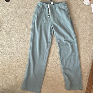 Vuori Sedona straight let sweatpants